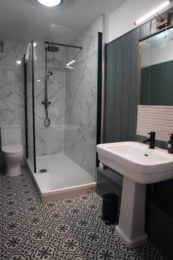 The Chequers Hotel Lamberhurst Luaran gambar
